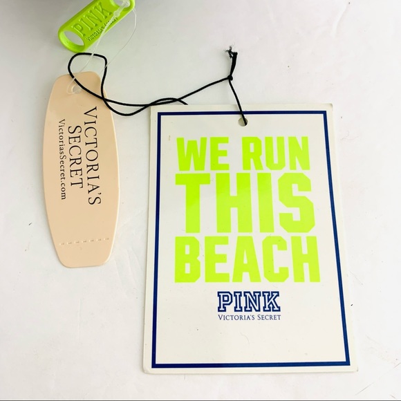 Vs Pink Cosmetic Bag Geo Metric Print NWT - Picture 5 of 11